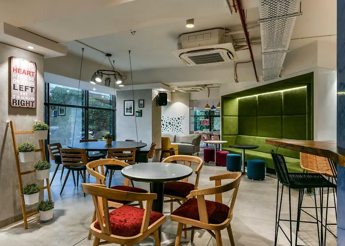 Indie Stays, Bkc